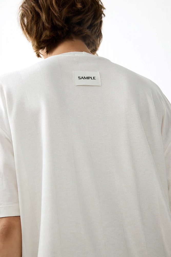 T SHIRT LEON
